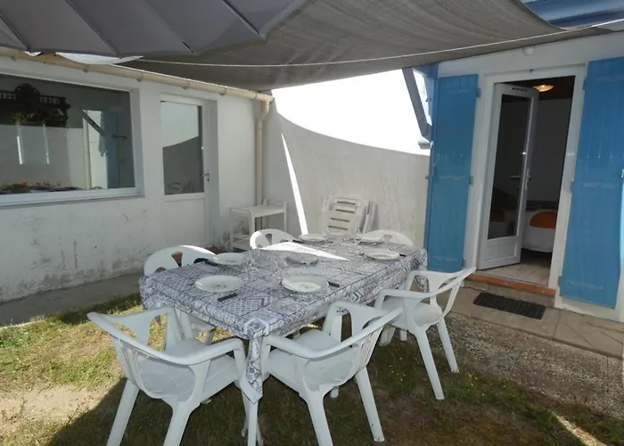 Casa de Férias Maison De à - 6 Personnes, Animaux Admis, Parking - Fr-1-540-283