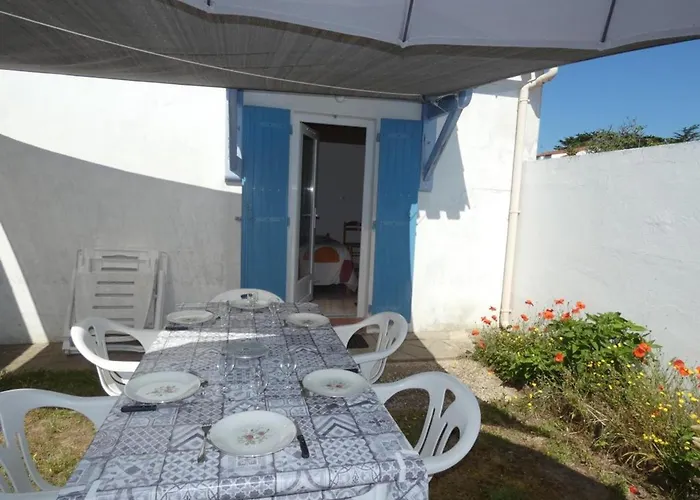 Casa de Férias Maison De à - 6 Personnes, Animaux Admis, Parking - Fr-1-540-283 *