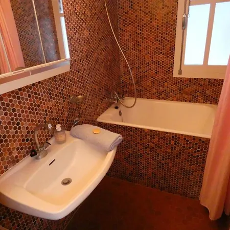 Maison De à - 6 Personnes, Animaux Admis, Parking - Fr-1-540-283 Casa vacanze