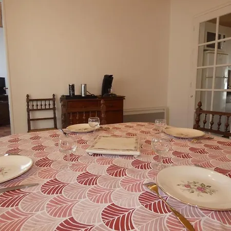 Maison De à - 6 Personnes, Animaux Admis, Parking - Fr-1-540-283 Casa vacanze