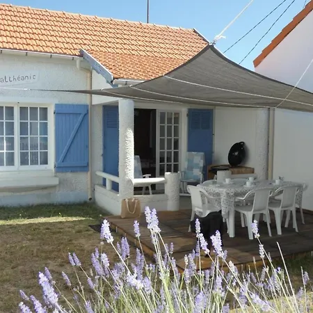 Maison De A - 6 Personnes, Animaux Admis, Parking - Fr-1-540-283