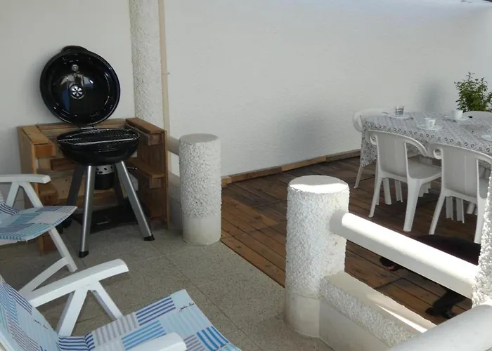 Maison De A - 6 Personnes, Animaux Admis, Parking - Fr-1-540-283