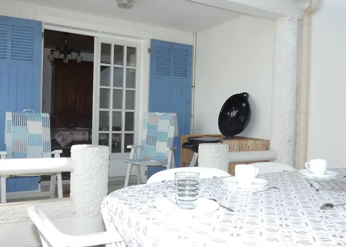 Maison De A - 6 Personnes, Animaux Admis, Parking - Fr-1-540-283