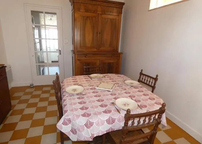 Prázdninový dům Maison De A - 6 Personnes, Animaux Admis, Parking - Fr-1-540-283